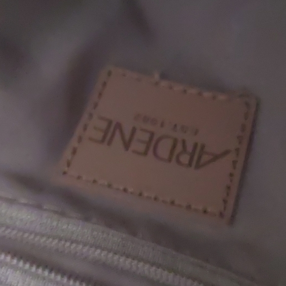 Backpack - Picture 7 of 8